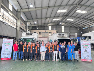 ISUZU : “HUẤN LUYỆN BẢO DƯỠNG KIỂM TRA XE HẰNG NGÀY.”